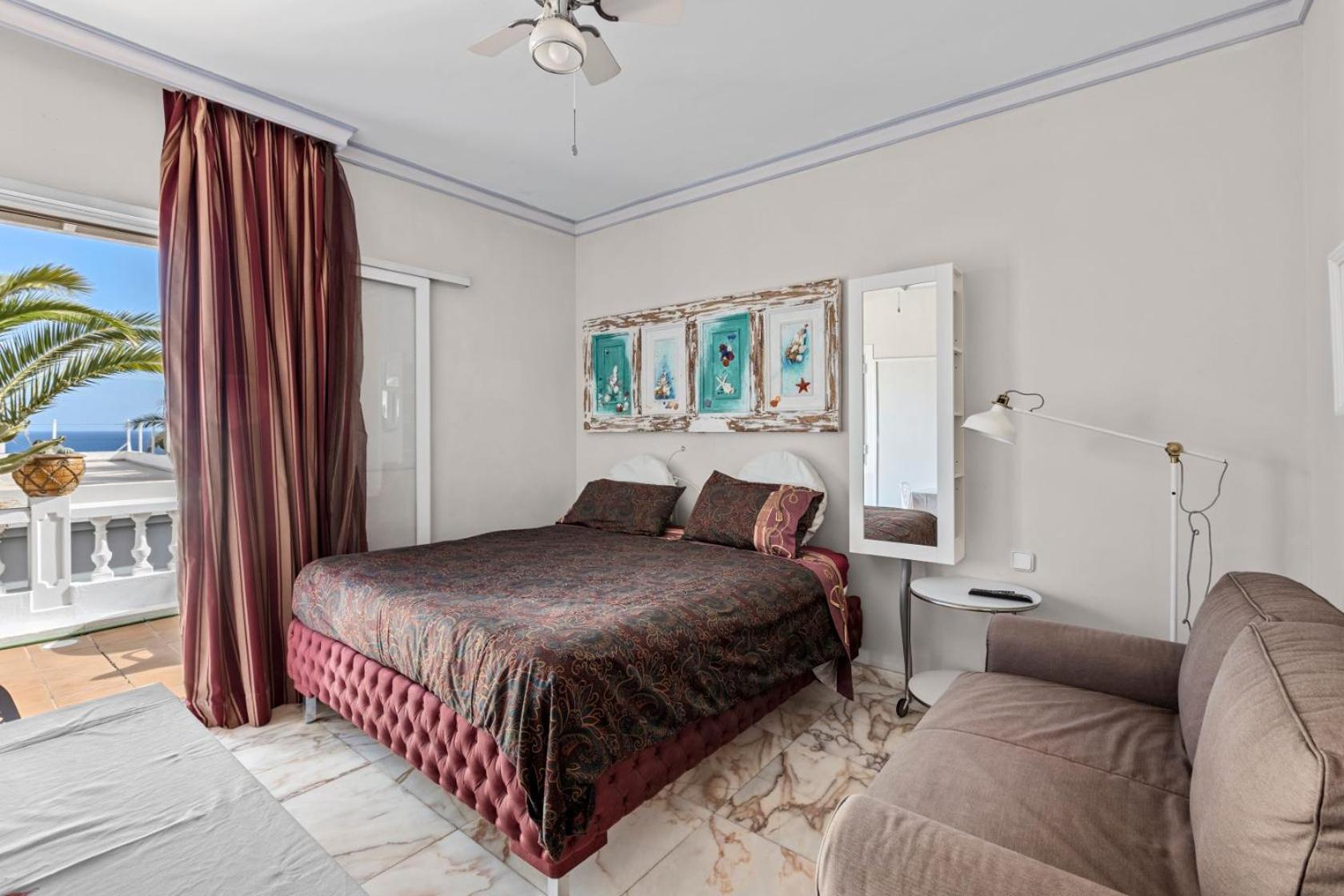 Apartments Gina Y Vista Oceano بويرتو ذيل كارمين المظهر الخارجي الصورة
