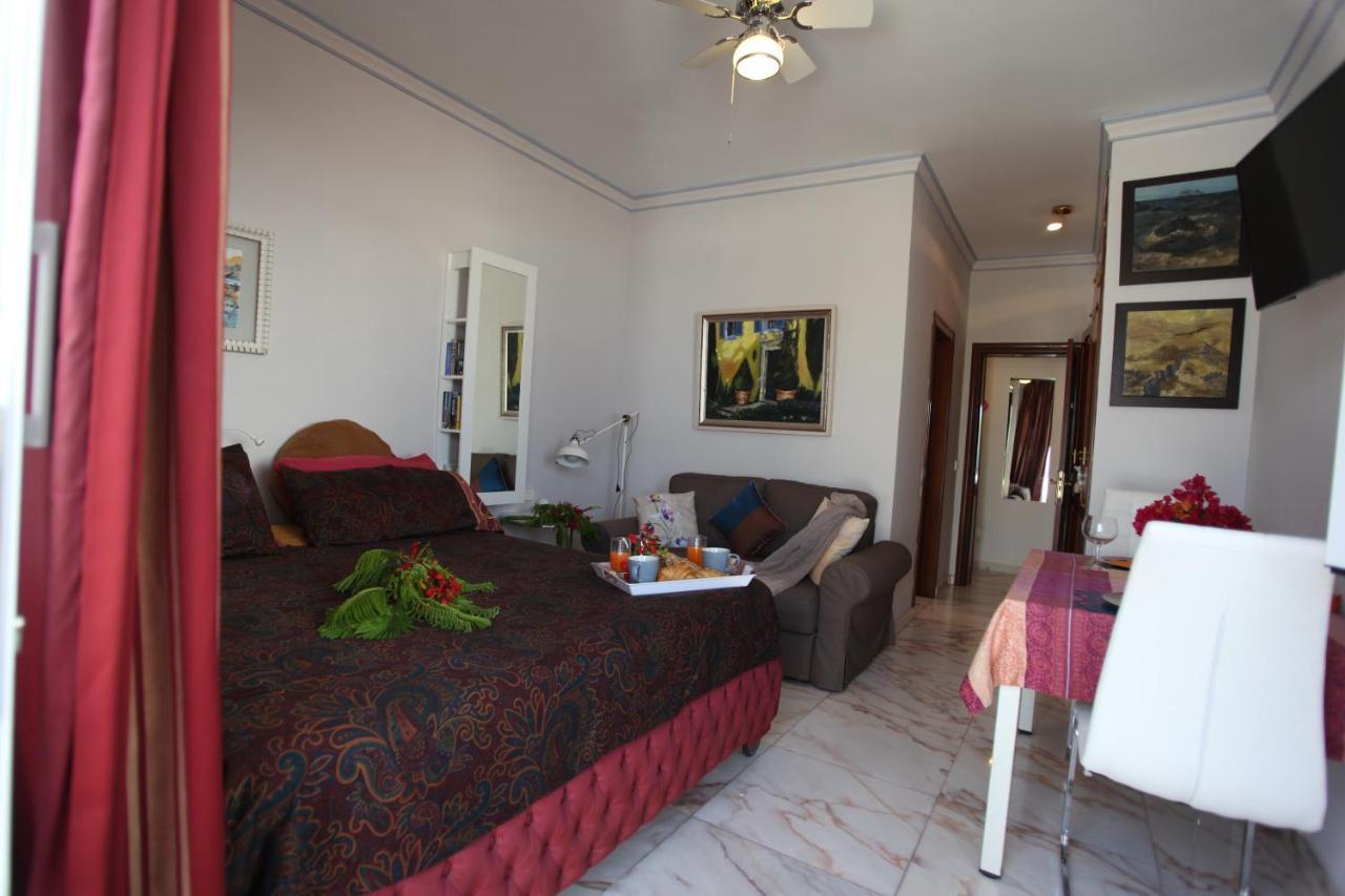 Apartments Gina Y Vista Oceano بويرتو ذيل كارمين المظهر الخارجي الصورة