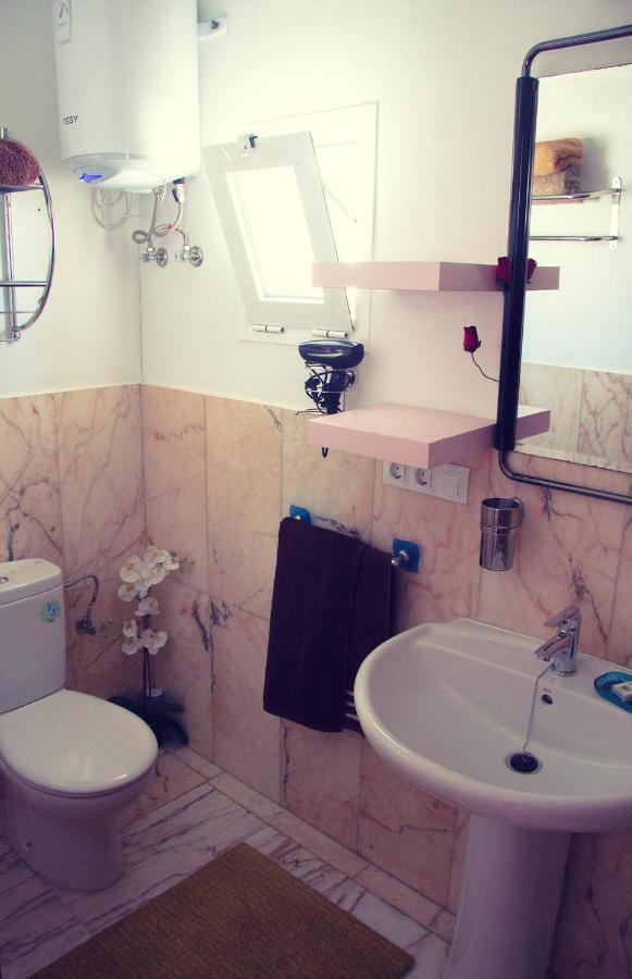 Apartments Gina Y Vista Oceano بويرتو ذيل كارمين المظهر الخارجي الصورة